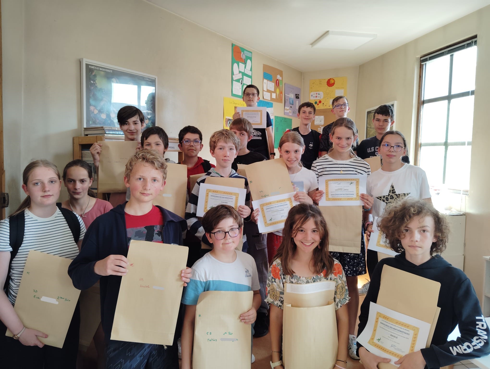 You are currently viewing Concours Kangourou et Olympiades de mathématiques